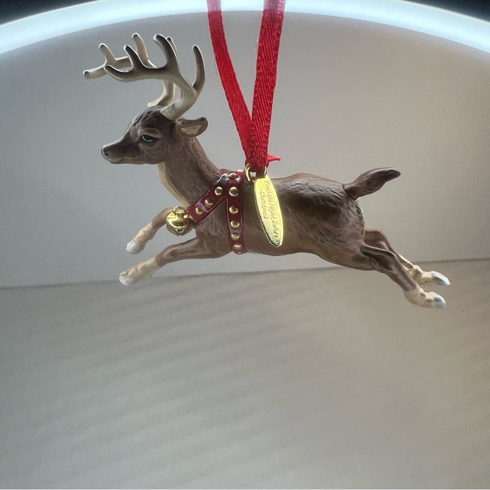 Hallmark keepsake Ornament Reindeer w/Bell Twas The Night Before Christmas 2001 - Picture 3 of 8